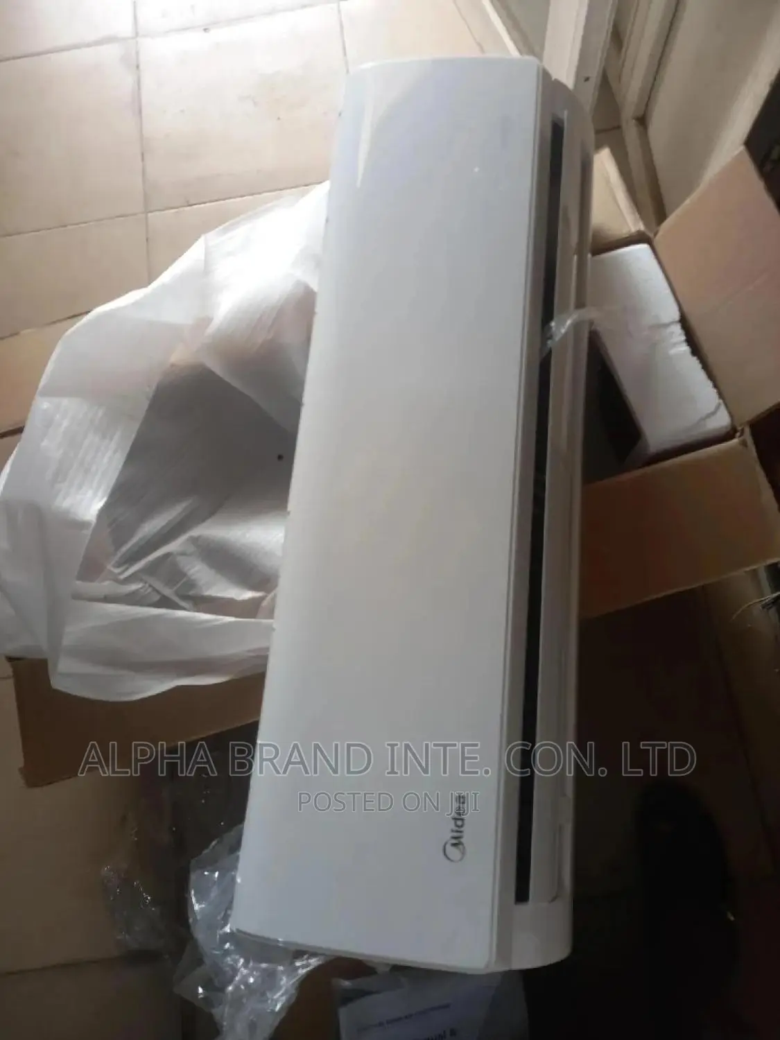 1.5hp Midea Inverter Air Conditioner