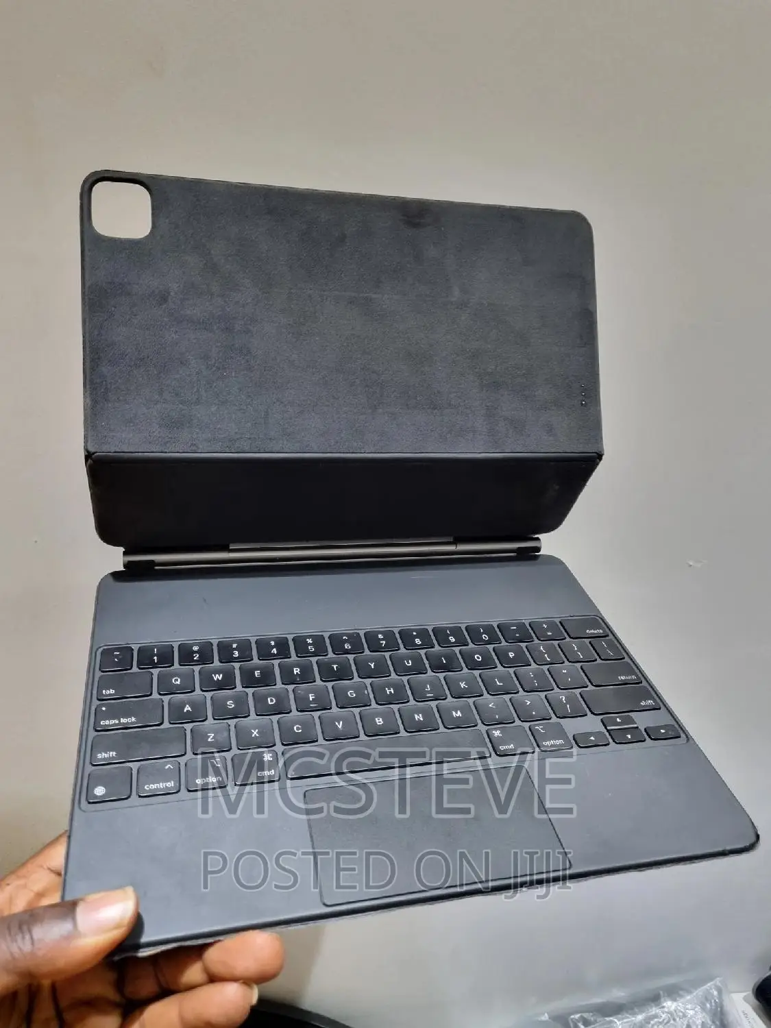 Apple iPad Pro 12.9inch Magic Keyboard Case 100% Original