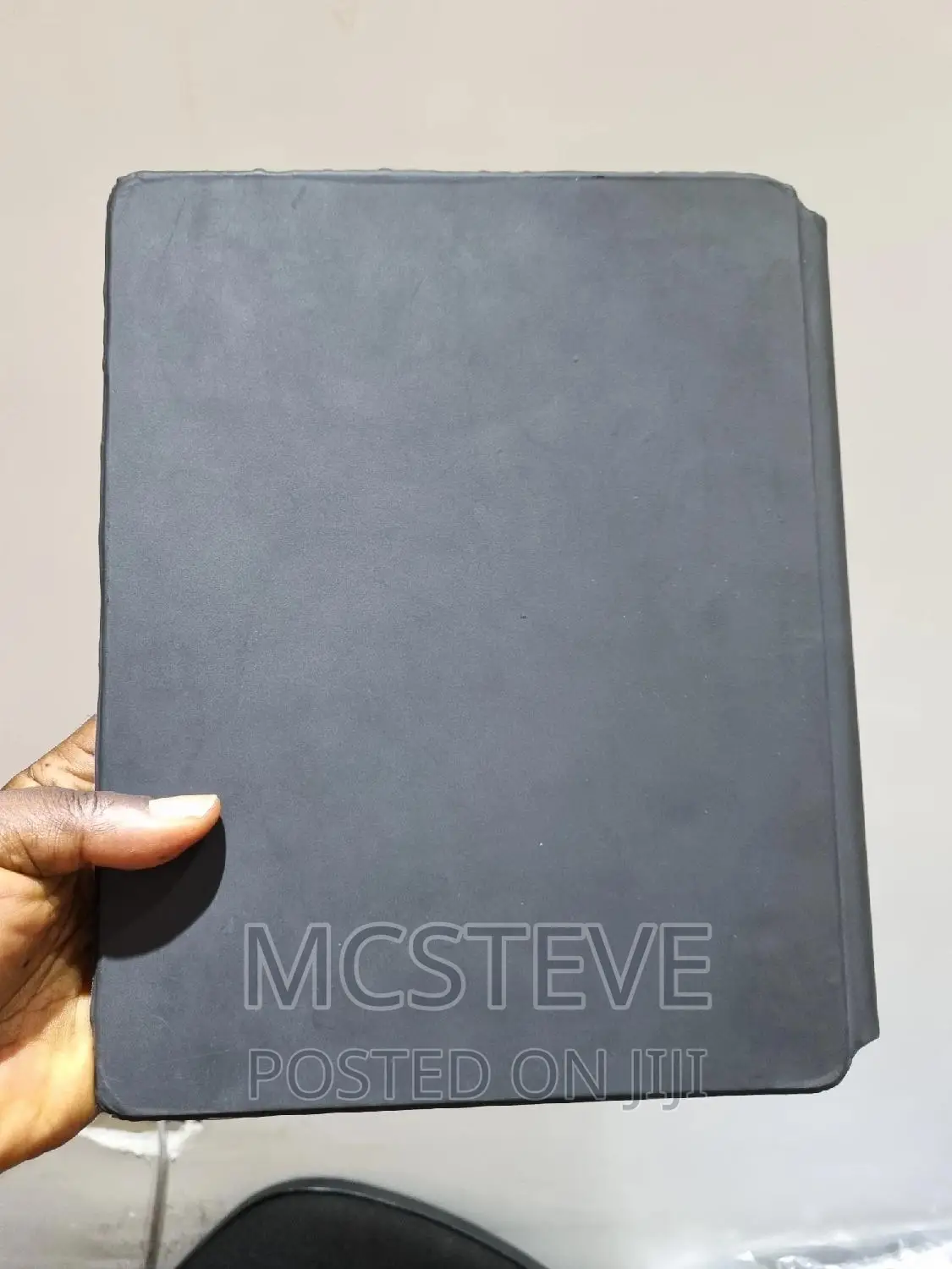 Apple iPad Pro 12.9inch Magic Keyboard Case 100% Original