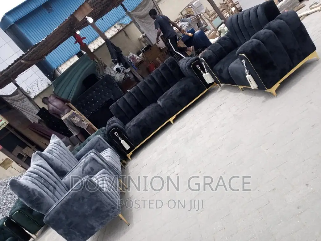 Quality 7 Seater Living Room Fabric Royal Chair