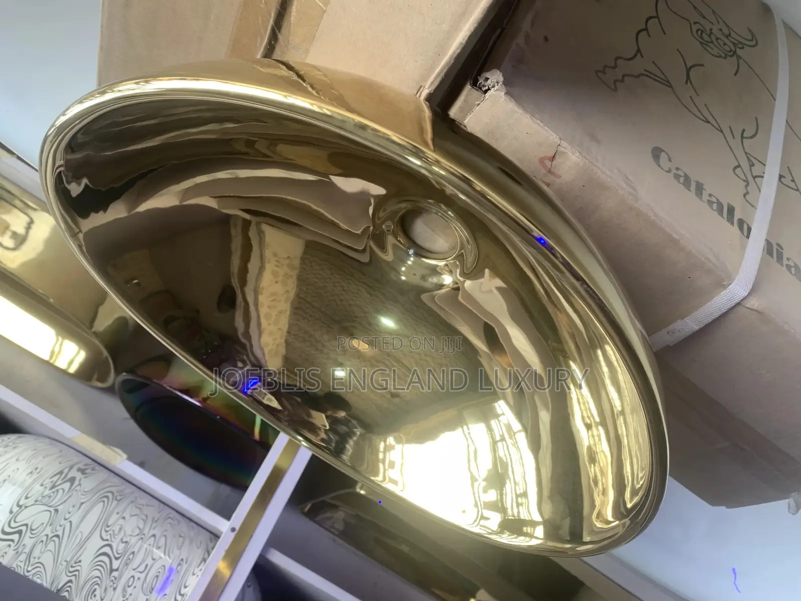 Gold Egg Shape Wash Hand Basin