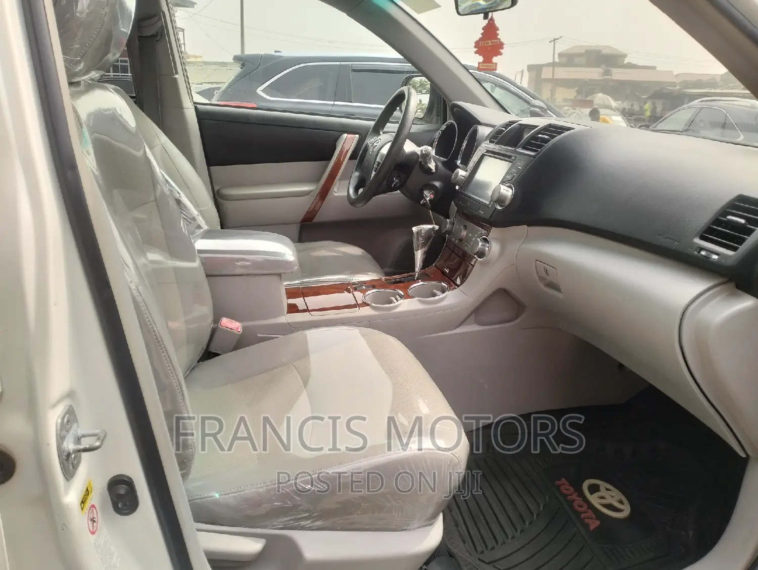 Toyota Highlander Limited 2012 White