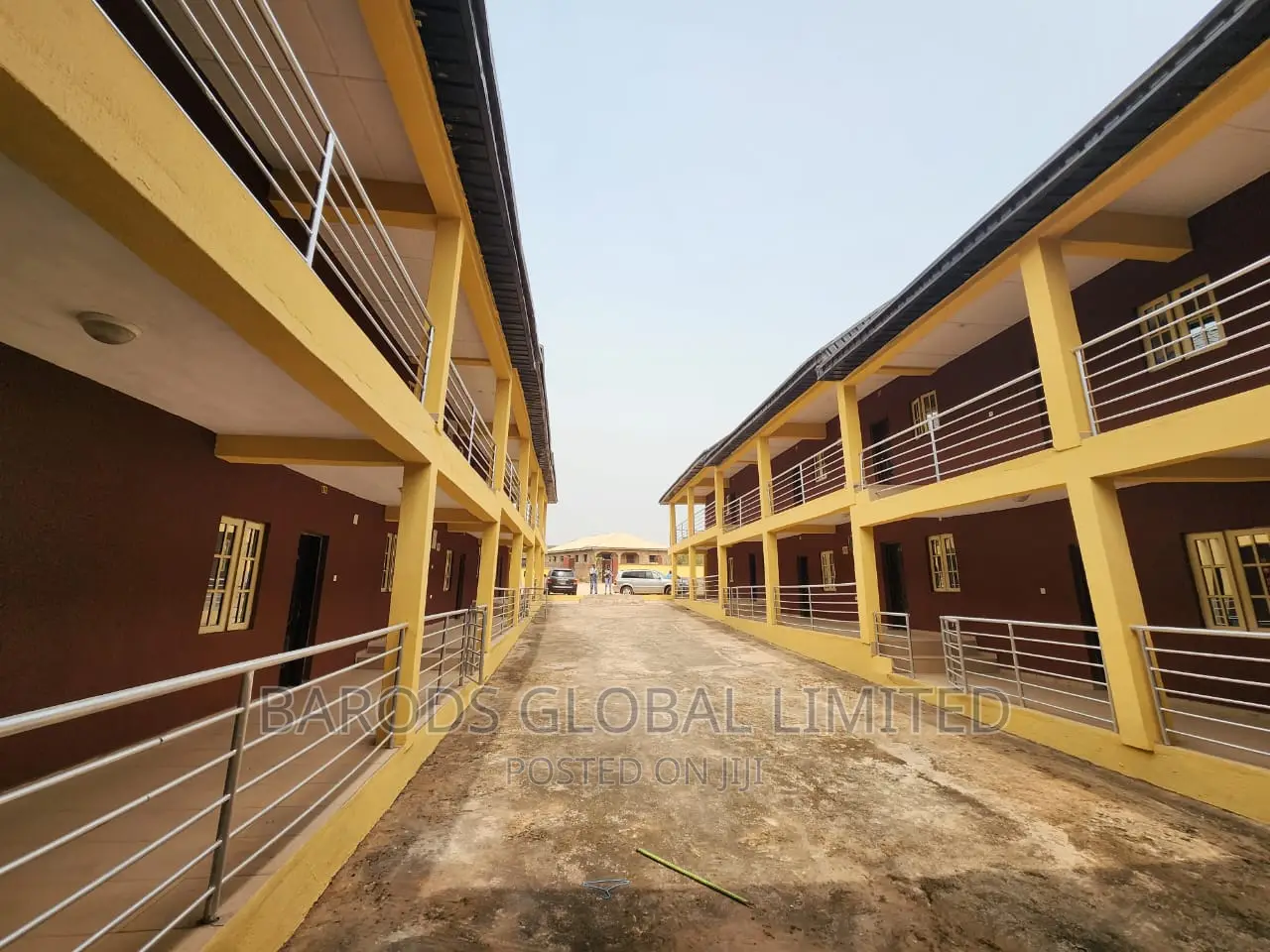 Studio Apartment in Opposite Funaab, for sale