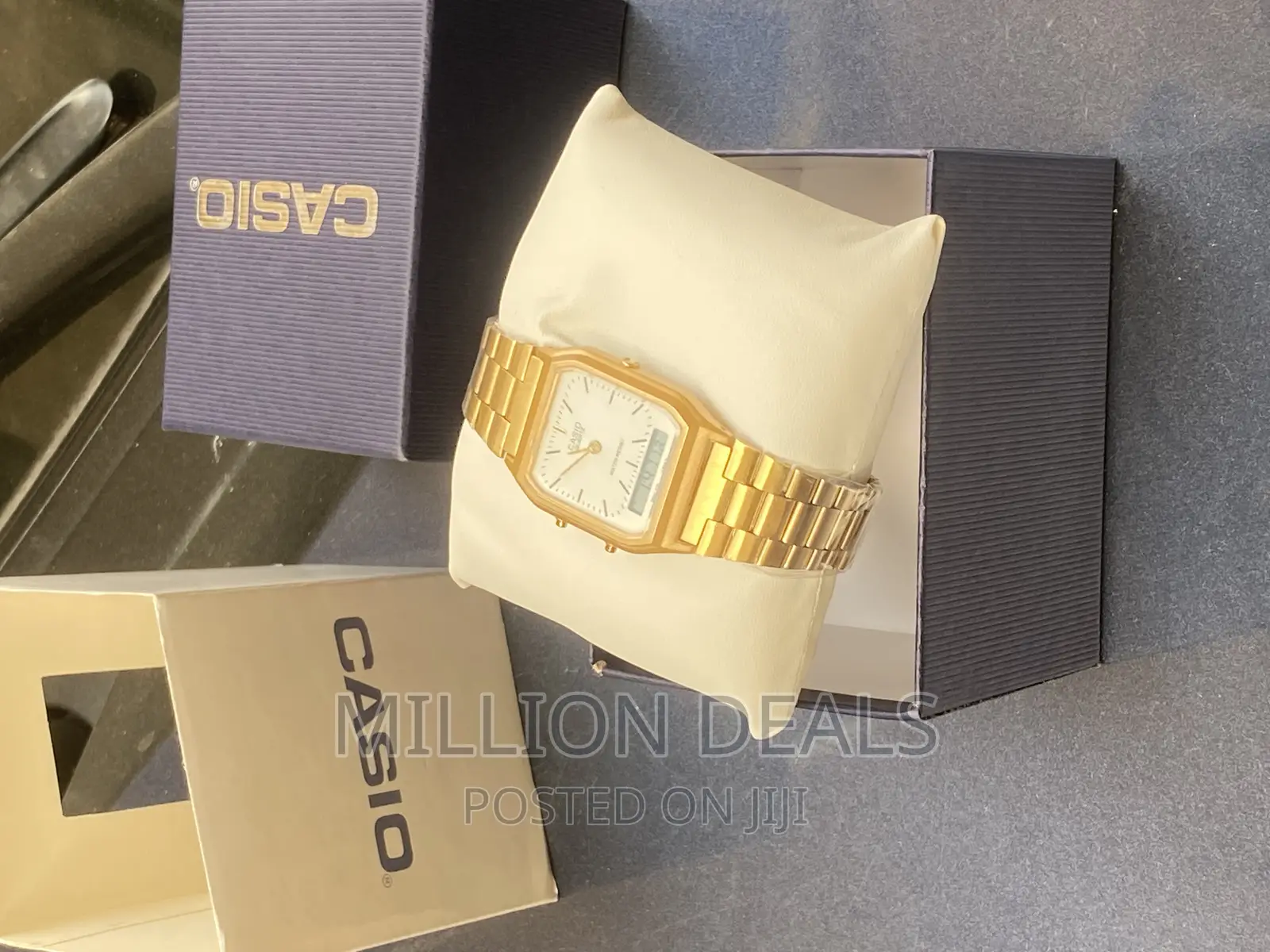 Stainless Gold Dual Timer Men’S Wrist Watch