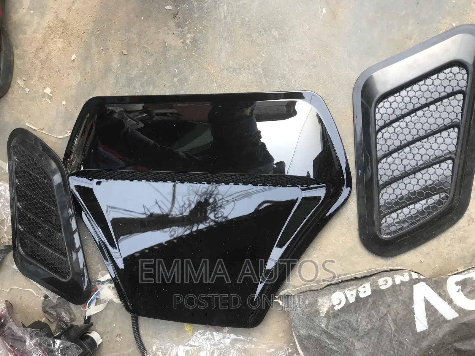 Universal Car Air Flow Intake Hood Bonnet Vent Available