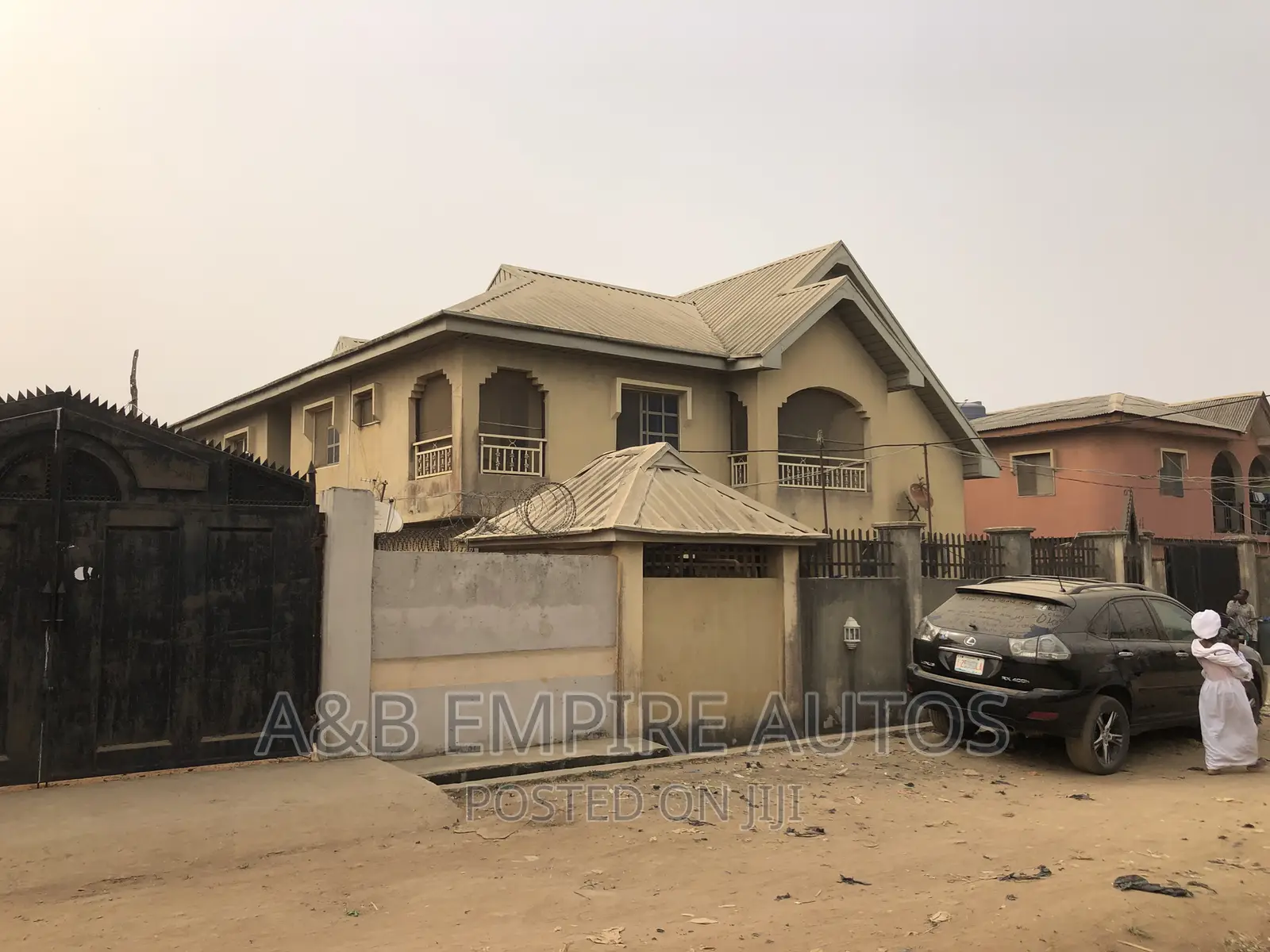 5bdrm Duplex in Prosperity Esate, Alimosho for sale