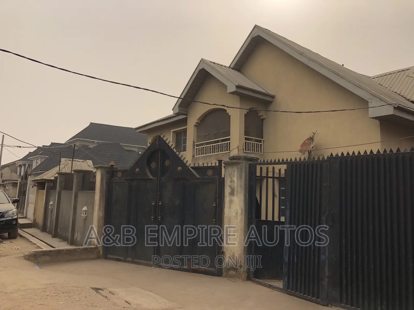 5bdrm Duplex in Prosperity Esate, Alimosho for sale