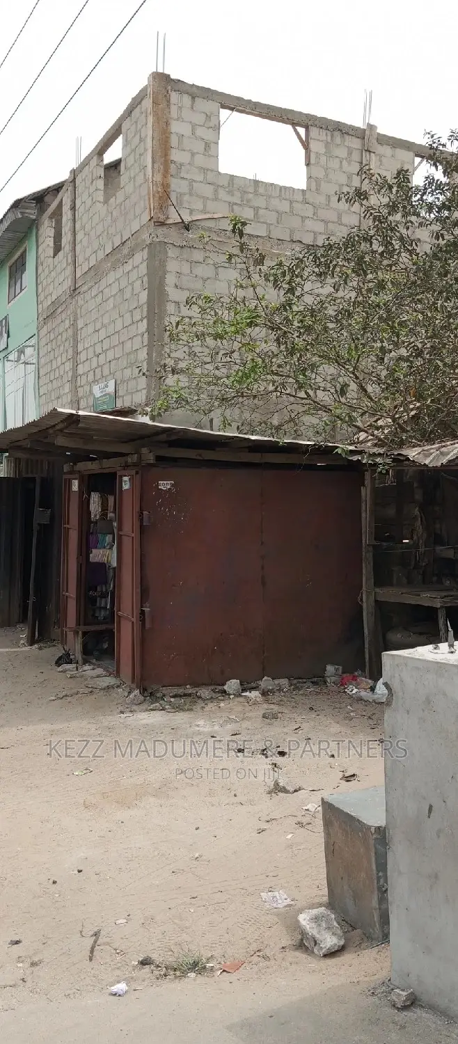 For Sale: Land on the Major Iwofe Road