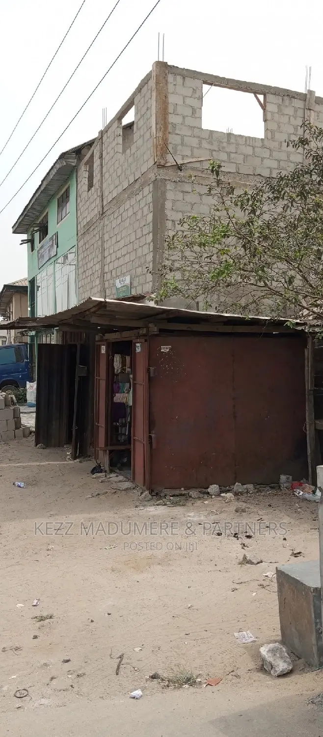For Sale: Land on the Major Iwofe Road