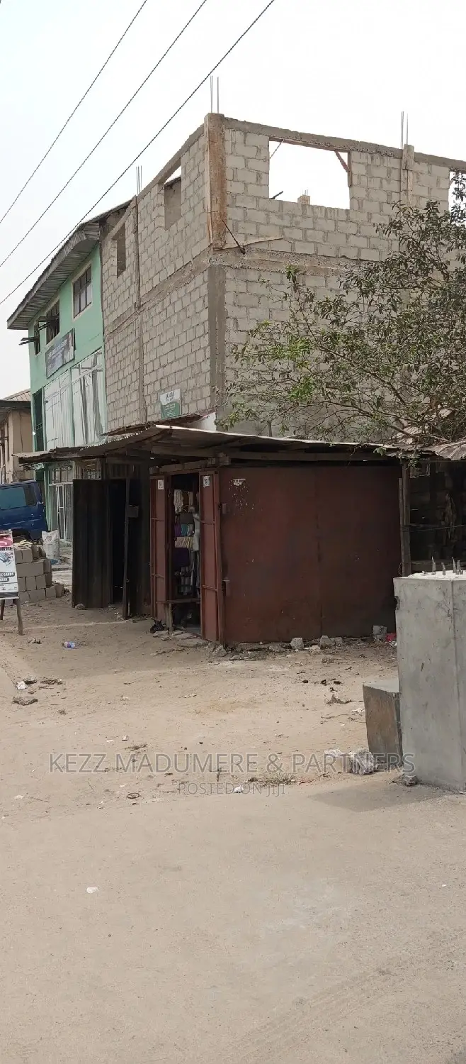 For Sale: Land on the Major Iwofe Road