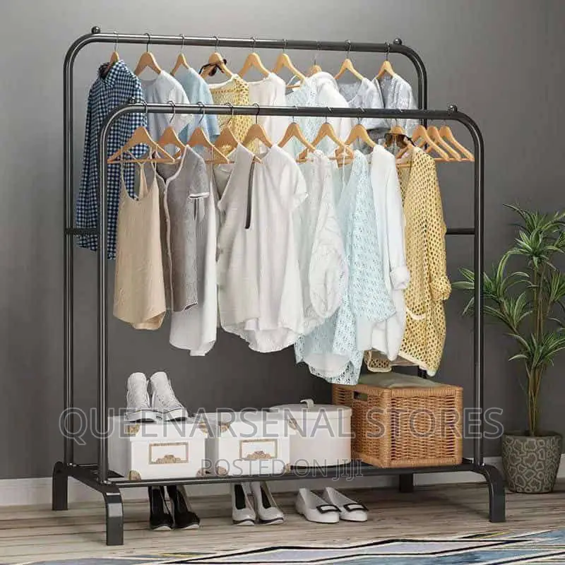 Double Pole Hanger