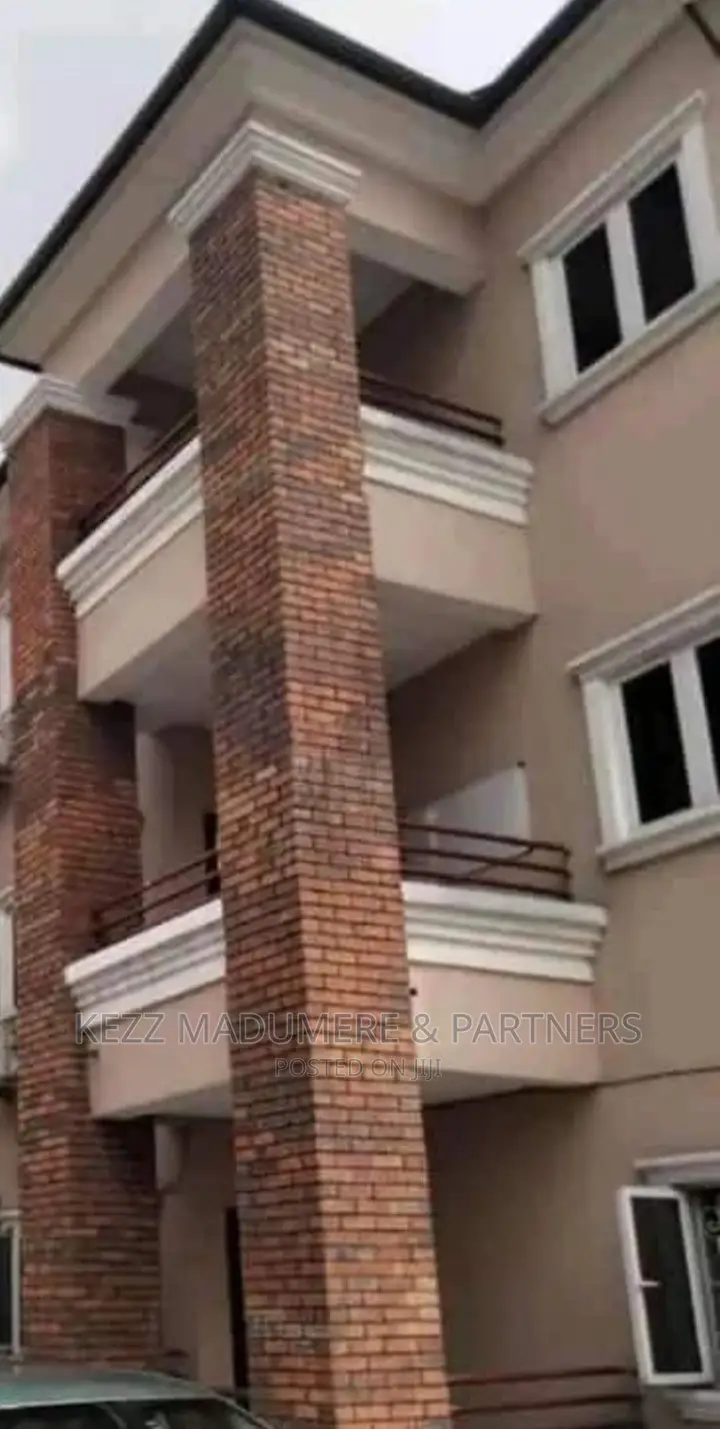 8bdrm Block of Flats in Ada George, Port for sale