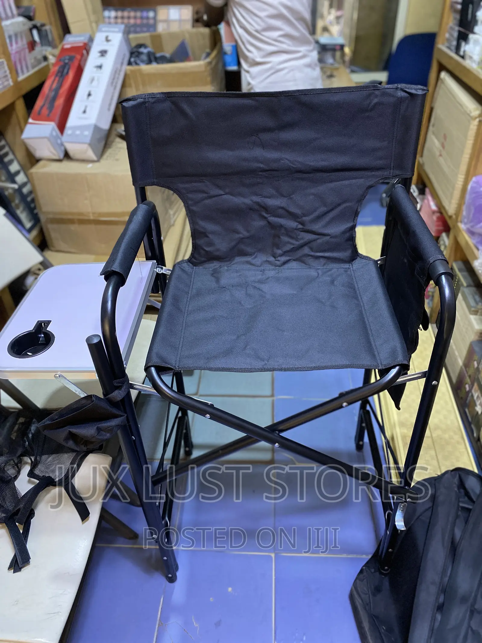 Single Tray Make-up Chair