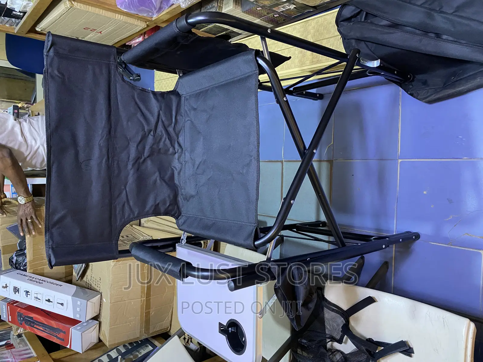 Single Tray Make-up Chair