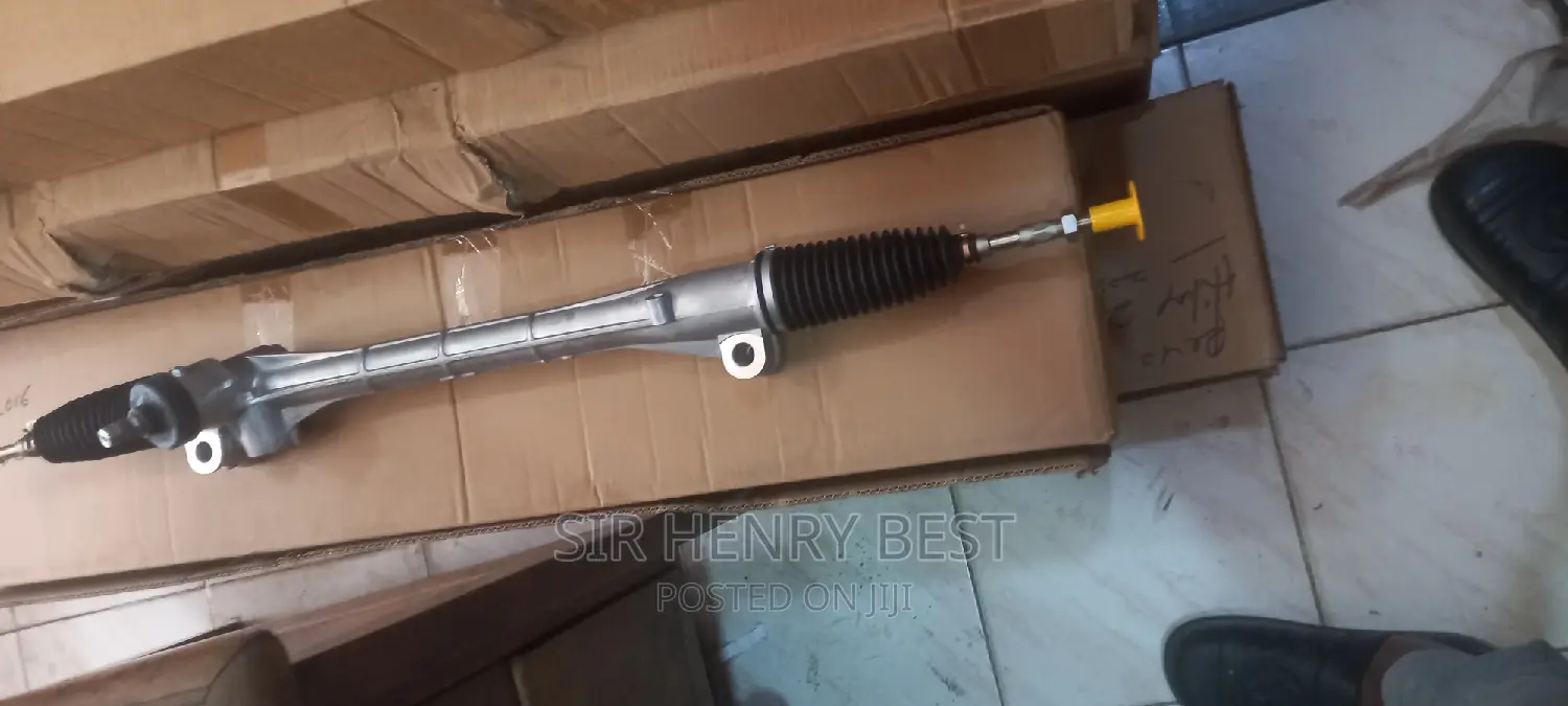 Streeing Rack Toyota Corolla .ZRE 152 ZRE 153