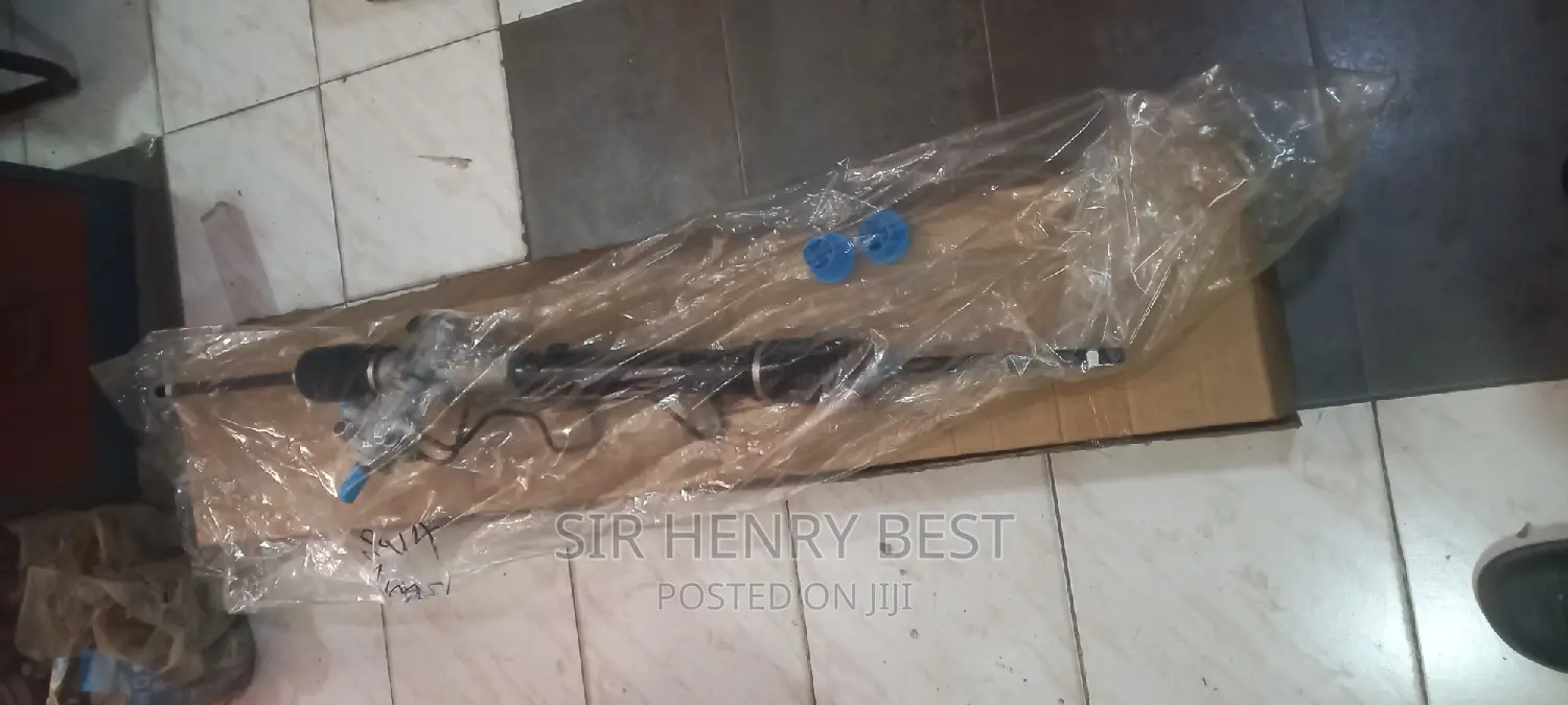Streeing Rack Toyota Rav4 2005