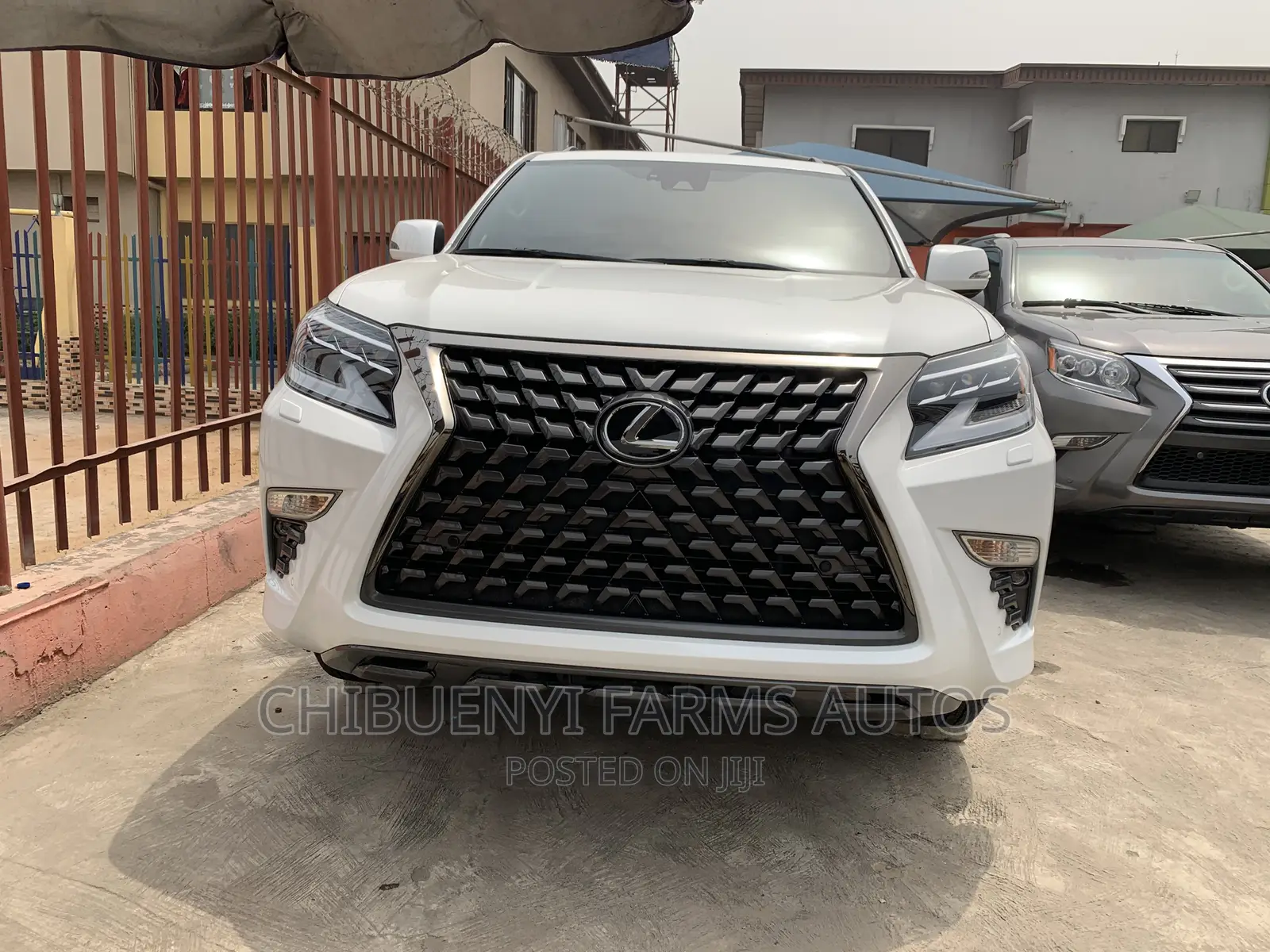 Lexus GX 2023 White