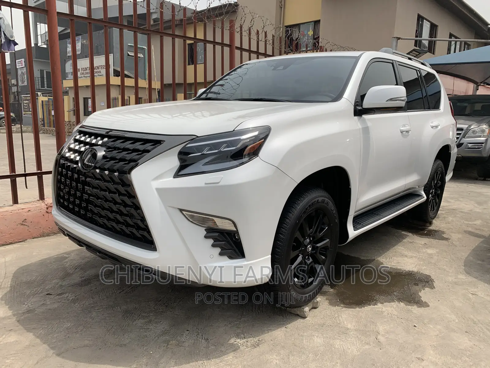 Lexus GX 2023 White