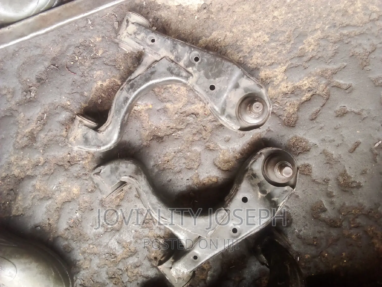 Back Arms Nissan Pathfinder 05