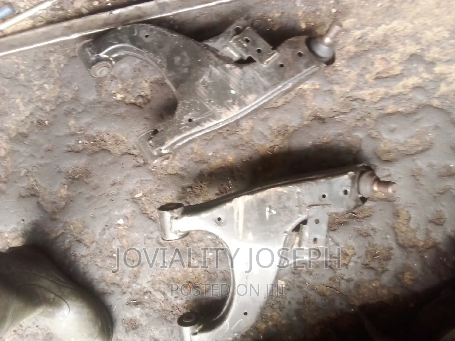 Back Arms Nissan Pathfinder 05