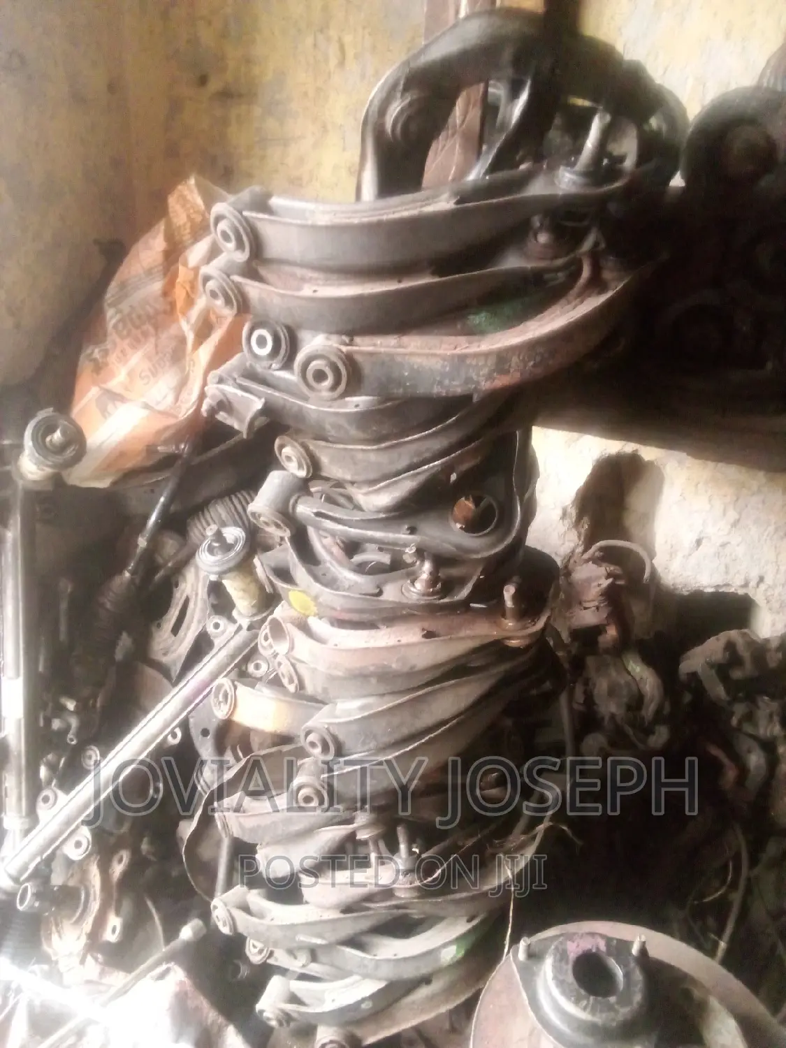 Upper Arms for Nissan Pathfinder 05