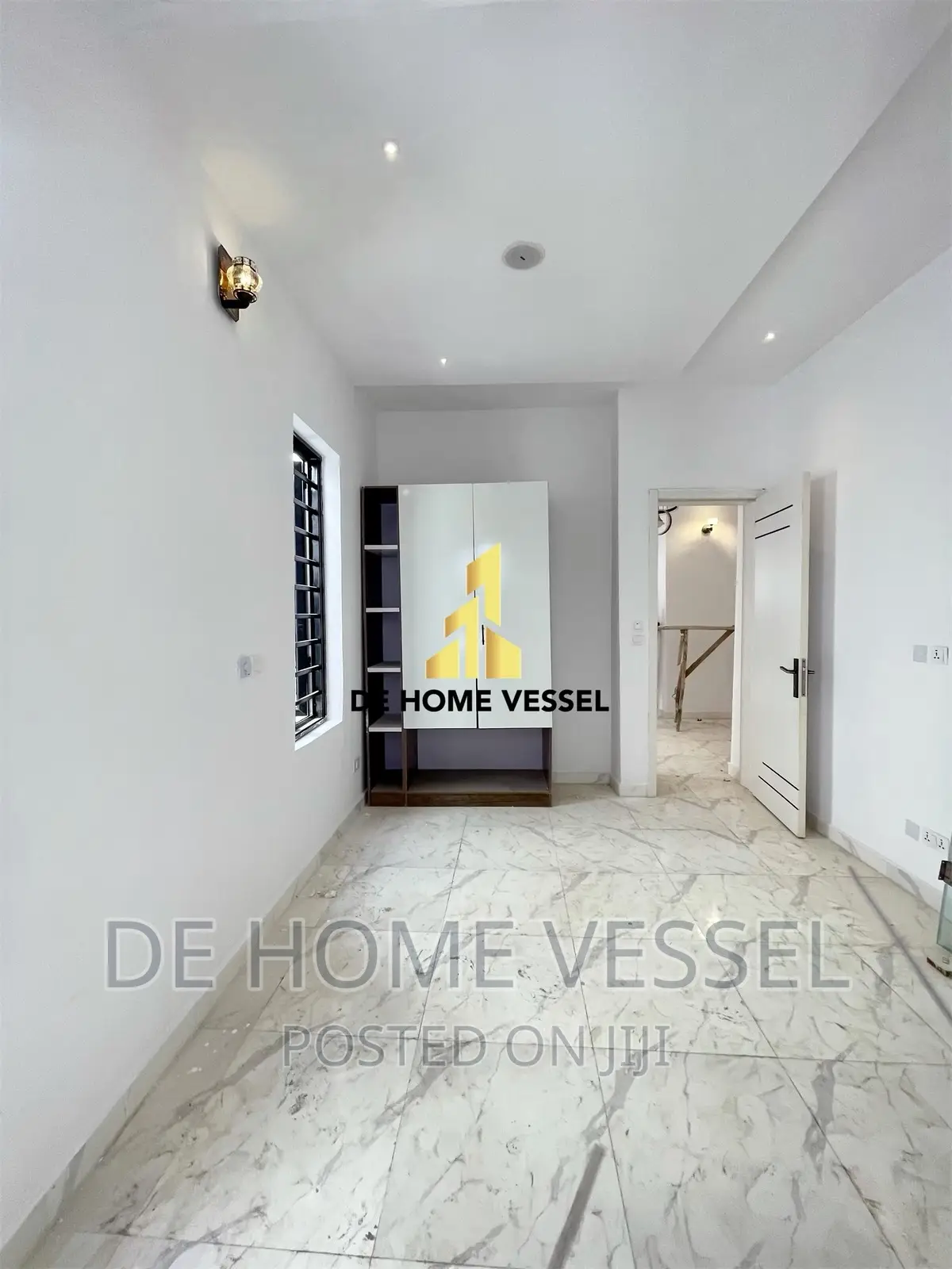 4bdrm Townhouse/Terrace in Lekki for Sale