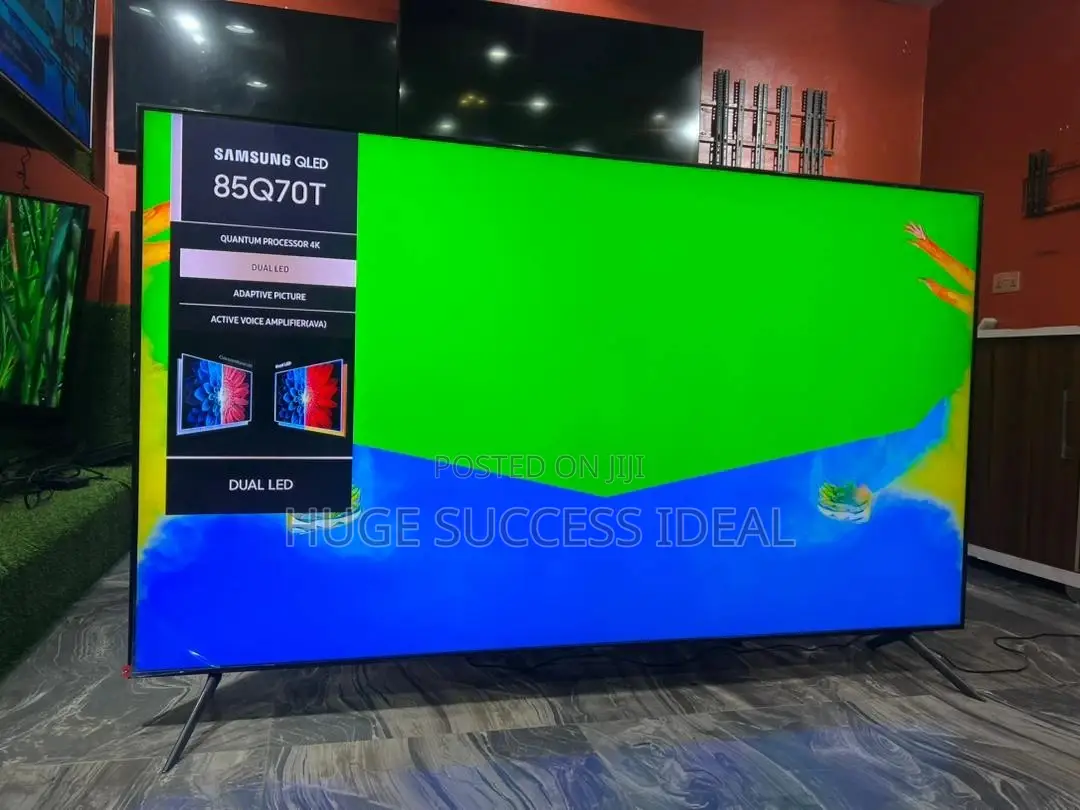 SAMSUNG 85'' Smart Ultra HD HDR QLED TV With Bixby, Alexa