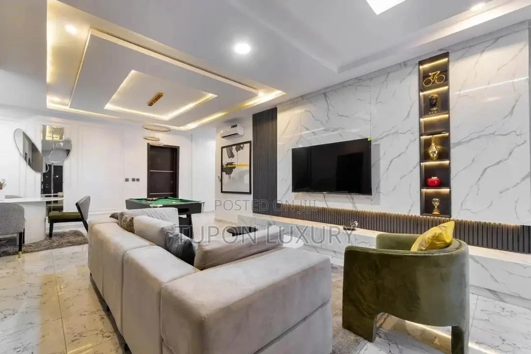 Luxury 2bedroom Penthouse With Snooker