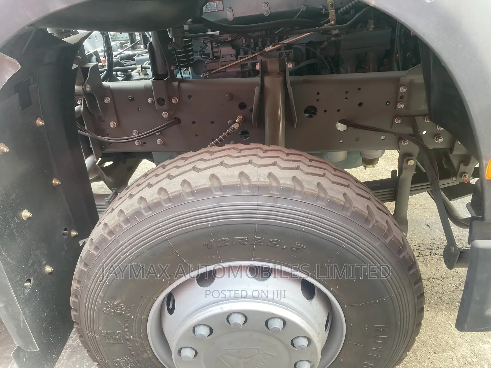Brand New Howo 371 Tractor Head