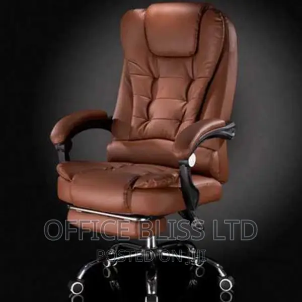 Modern Executive CEO Massage Chair With Footrest
