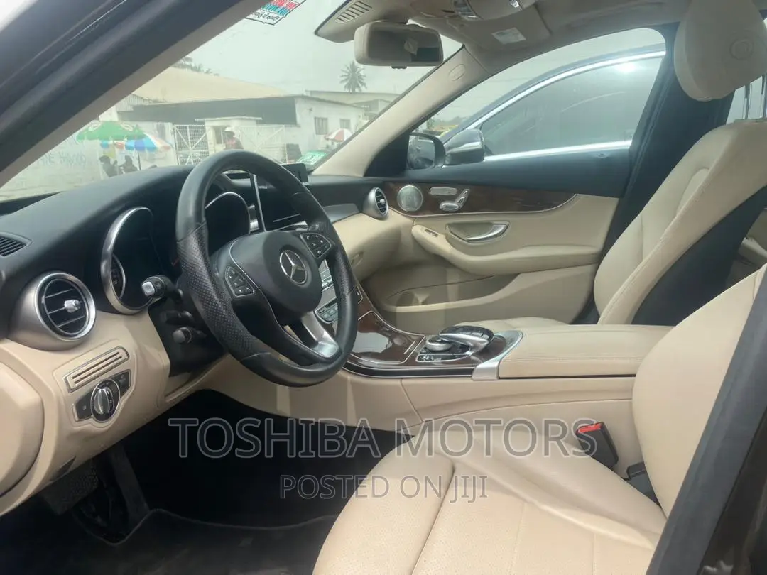 Mercedes-Benz C300 2015 Gray