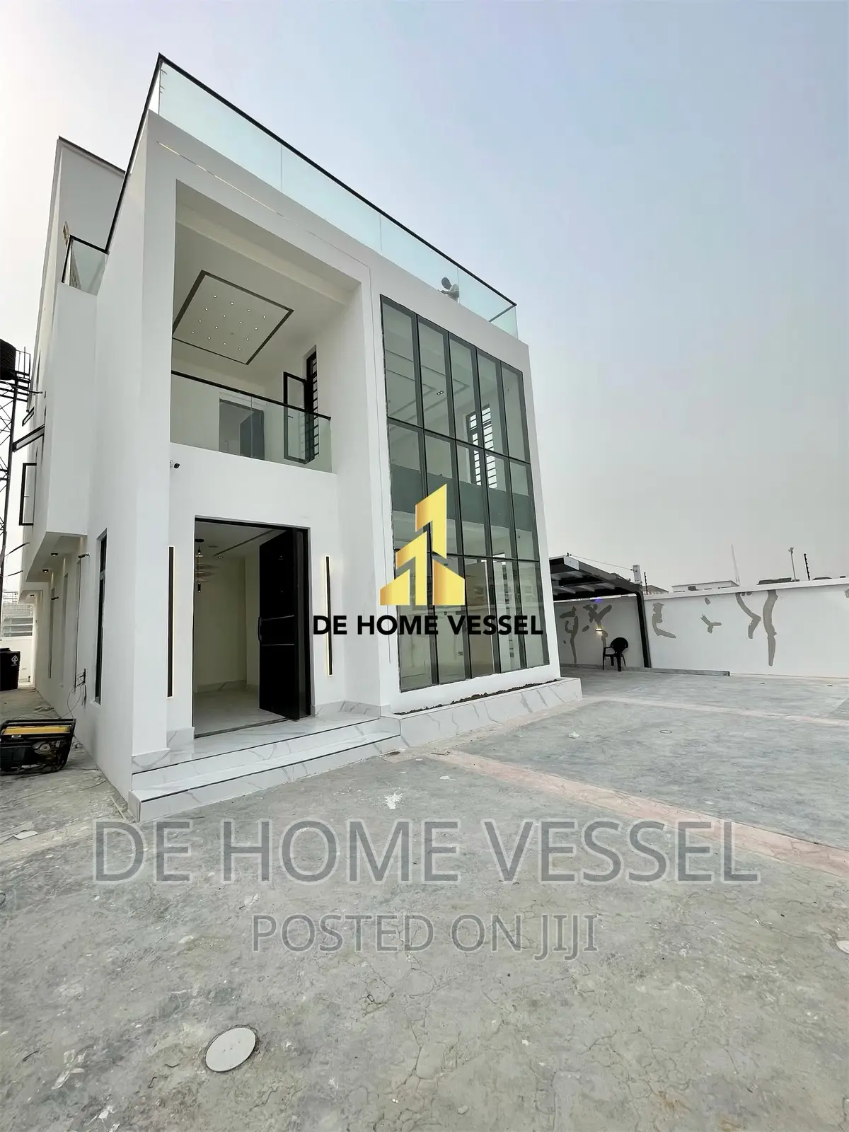 5bdrm Duplex in Lekki Phase 1 for sale