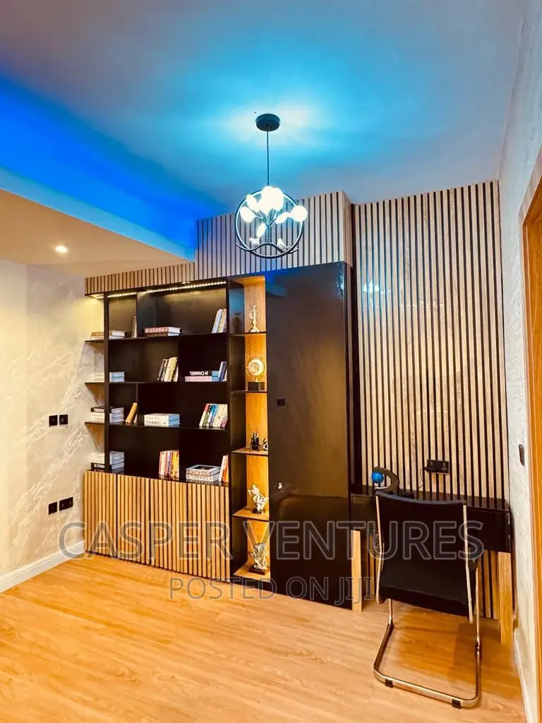 Luxurious 3-Bed Town House