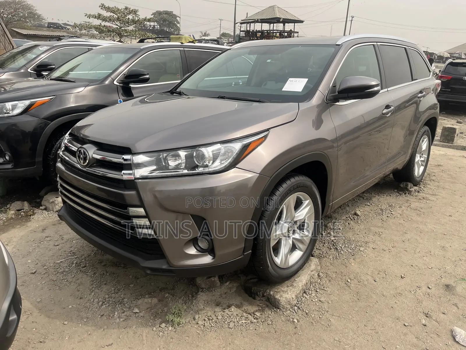 Toyota Highlander 2016 Gray