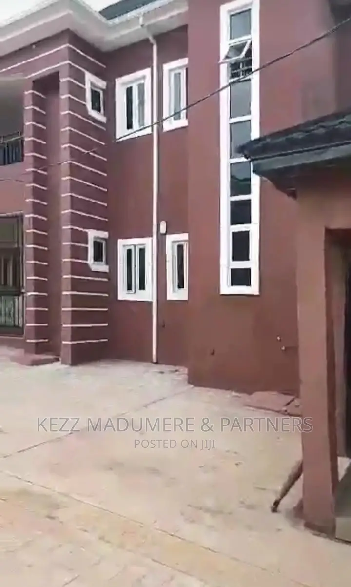 12bdrm Block of Flats in Thinker'S Corner for sale