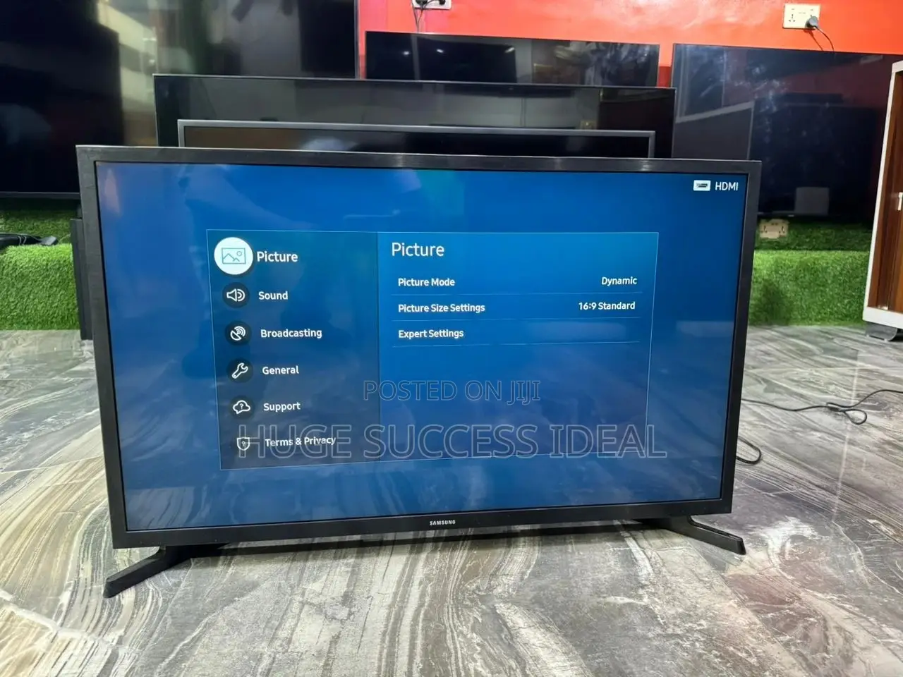 SAMSUNG 32 Inch T300 Series Smart Full HD LED TV 2020