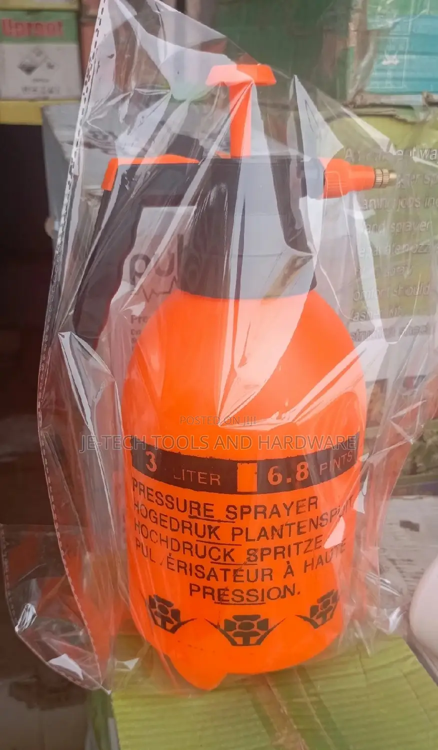 Hand Pressure Sprayer Bottle, Multi-Functional Water Sprayer