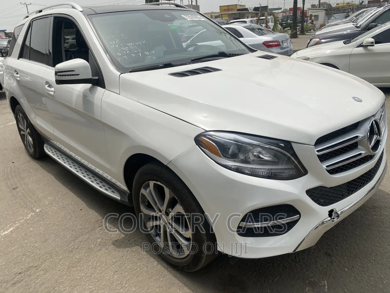 Mercedes-Benz GLE-Class GLE 350d 4MATIC 2017 Off white
