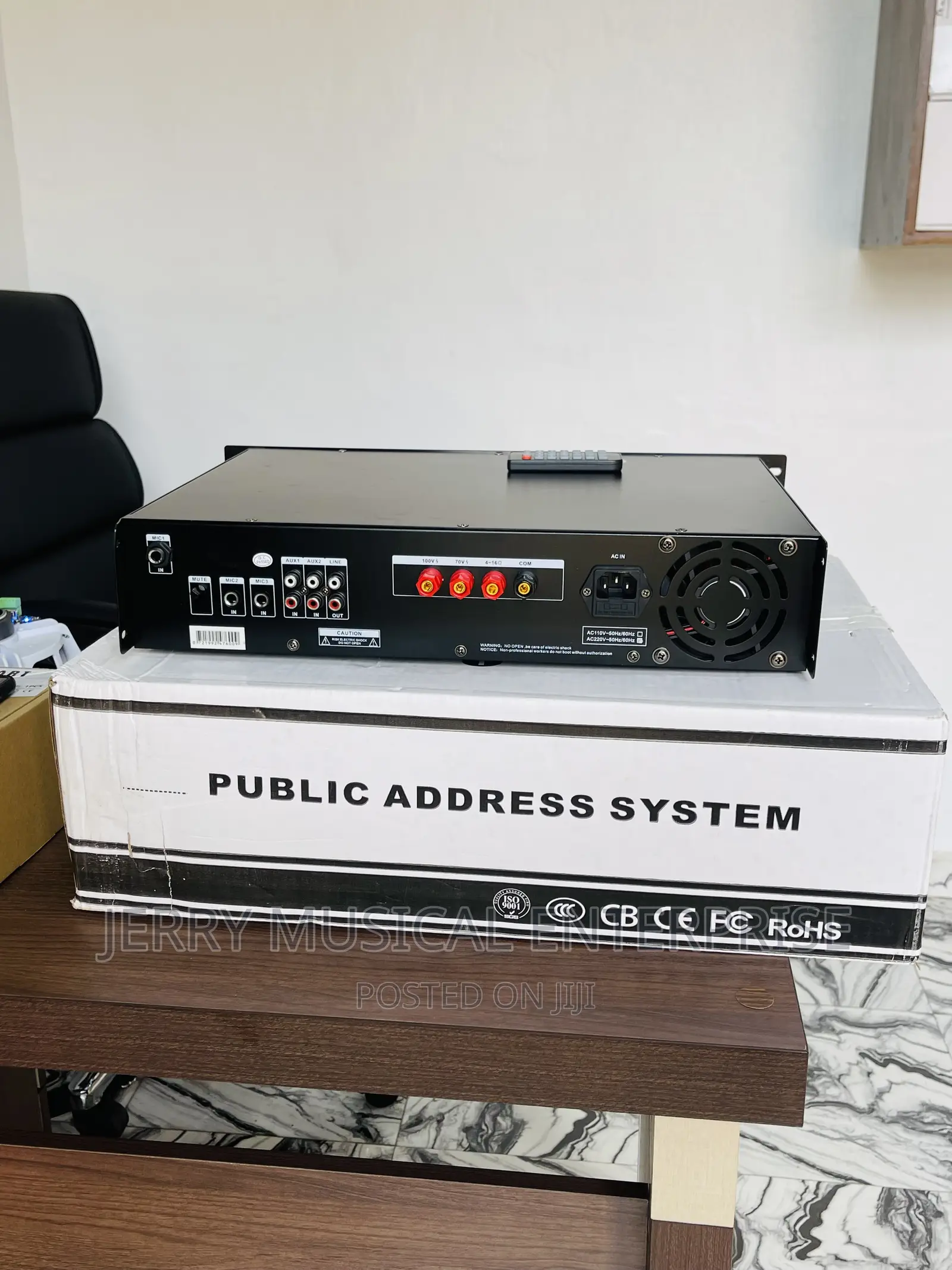 Ohms and Voltage Powered Amplifier for Ceiling Speakers