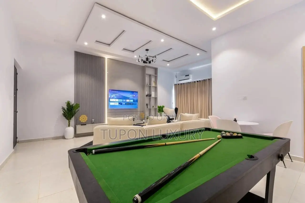 Luxury 2bed With Pool, Snooker, Gym, Ps4
