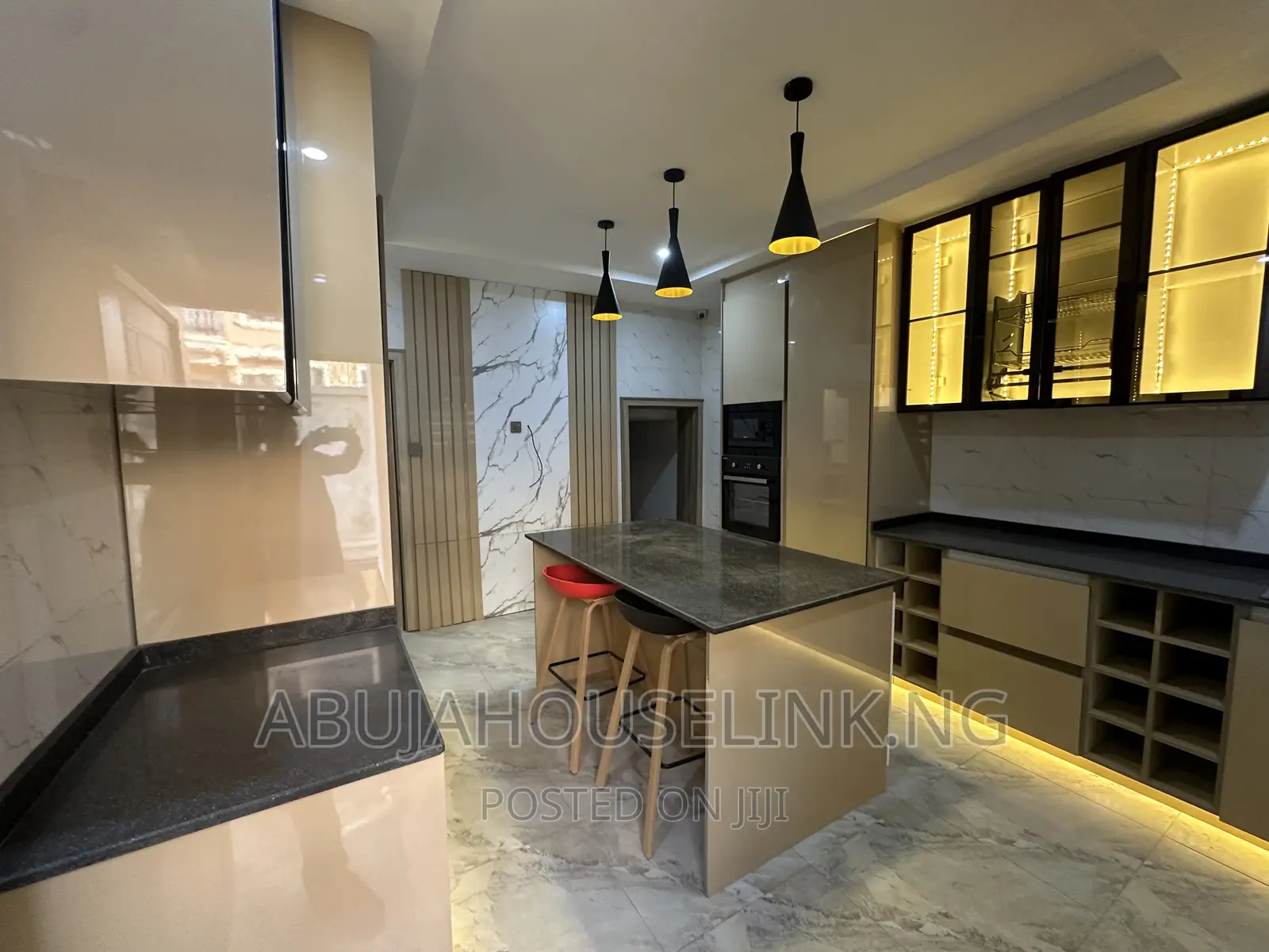 Furnished 4bdrm Duplex in Guzape Main Abuja for sale