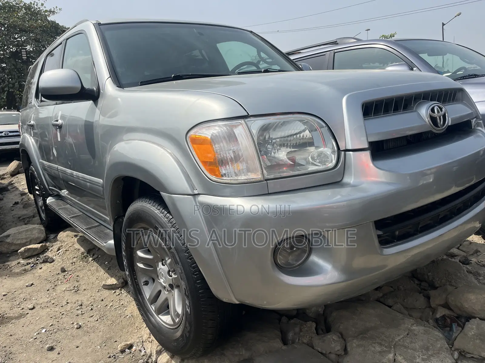 Toyota Sequoia 2007 Silver