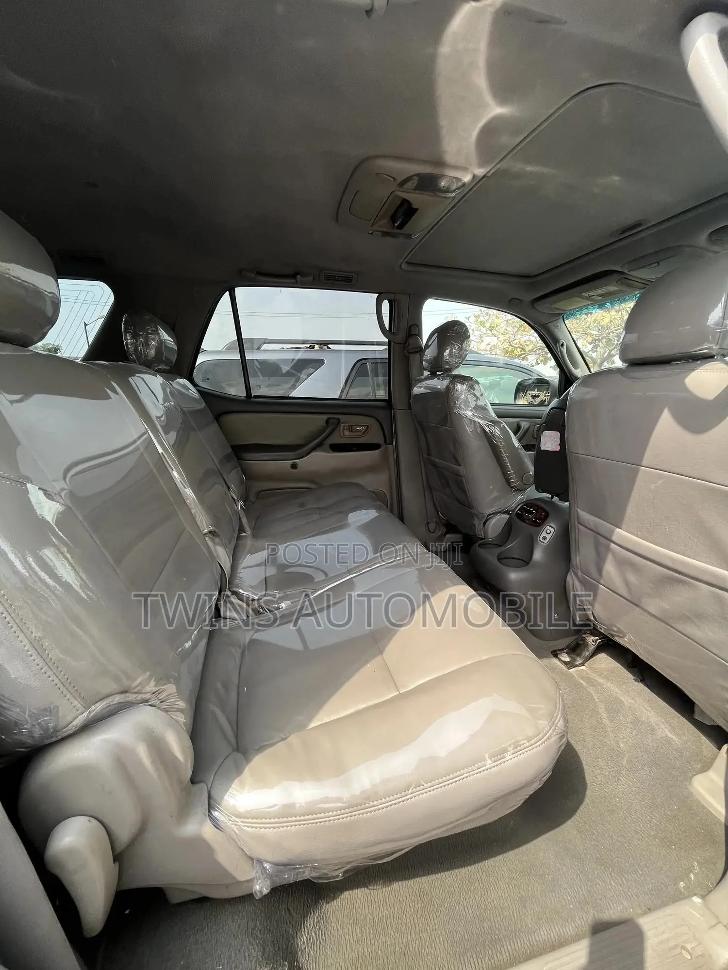 Toyota Sequoia 2007 Silver