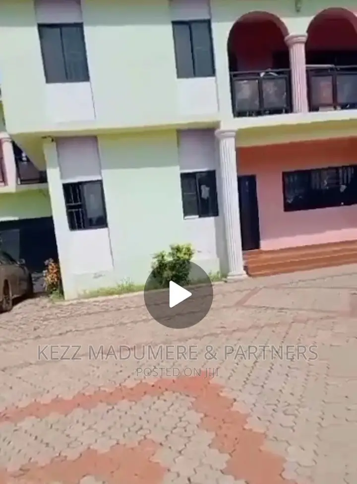 5bdrm Duplex in Phase 6, Trans for sale