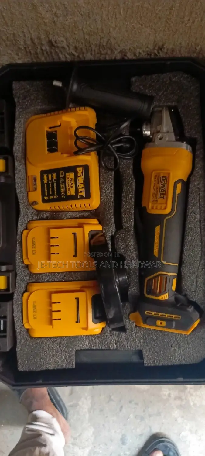 118v Cordless Angle Grinder