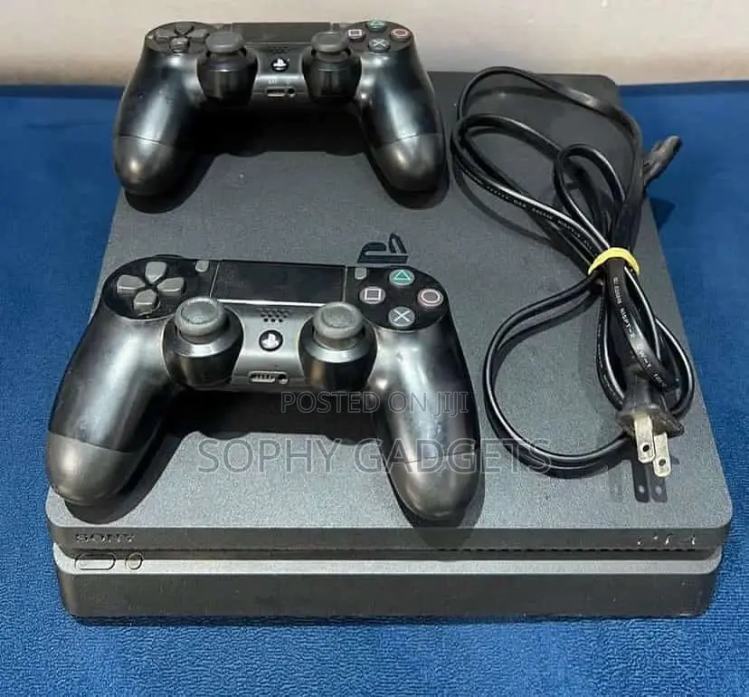 Super Neat UK Used PS4 Slim With Complete Accessories