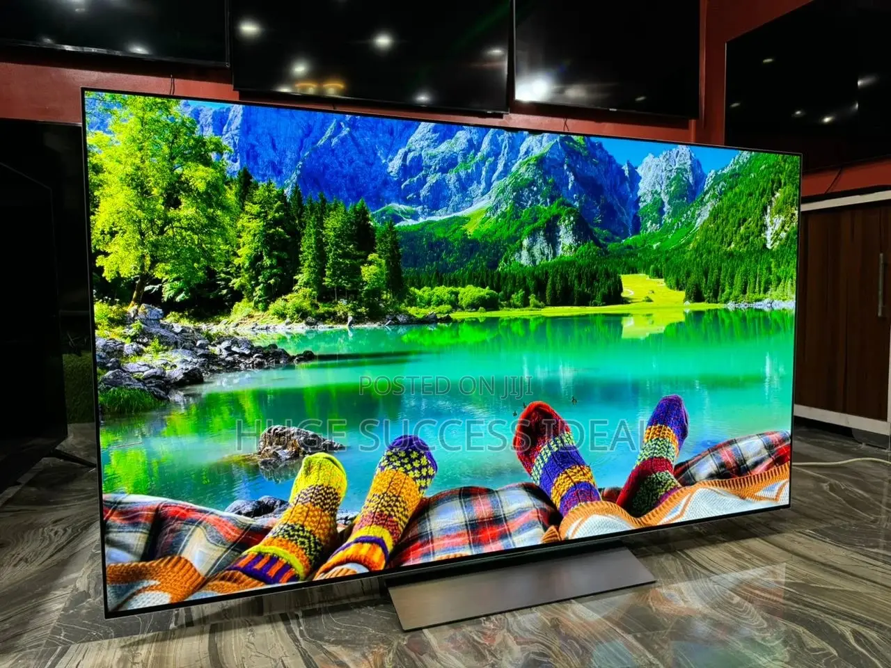 LG C2 65" Evo Gallery Edition Ultra HD Smart LED TV
