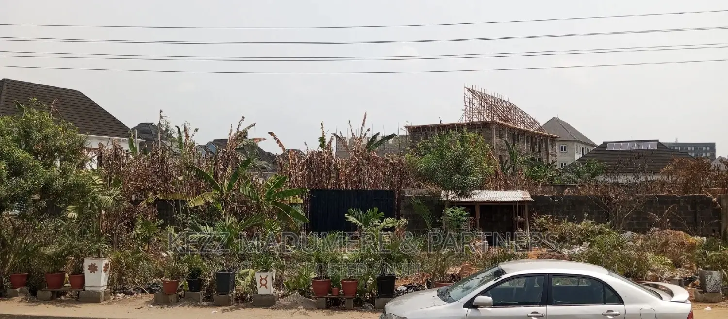 Sars Road by Cedar Wood Estate
