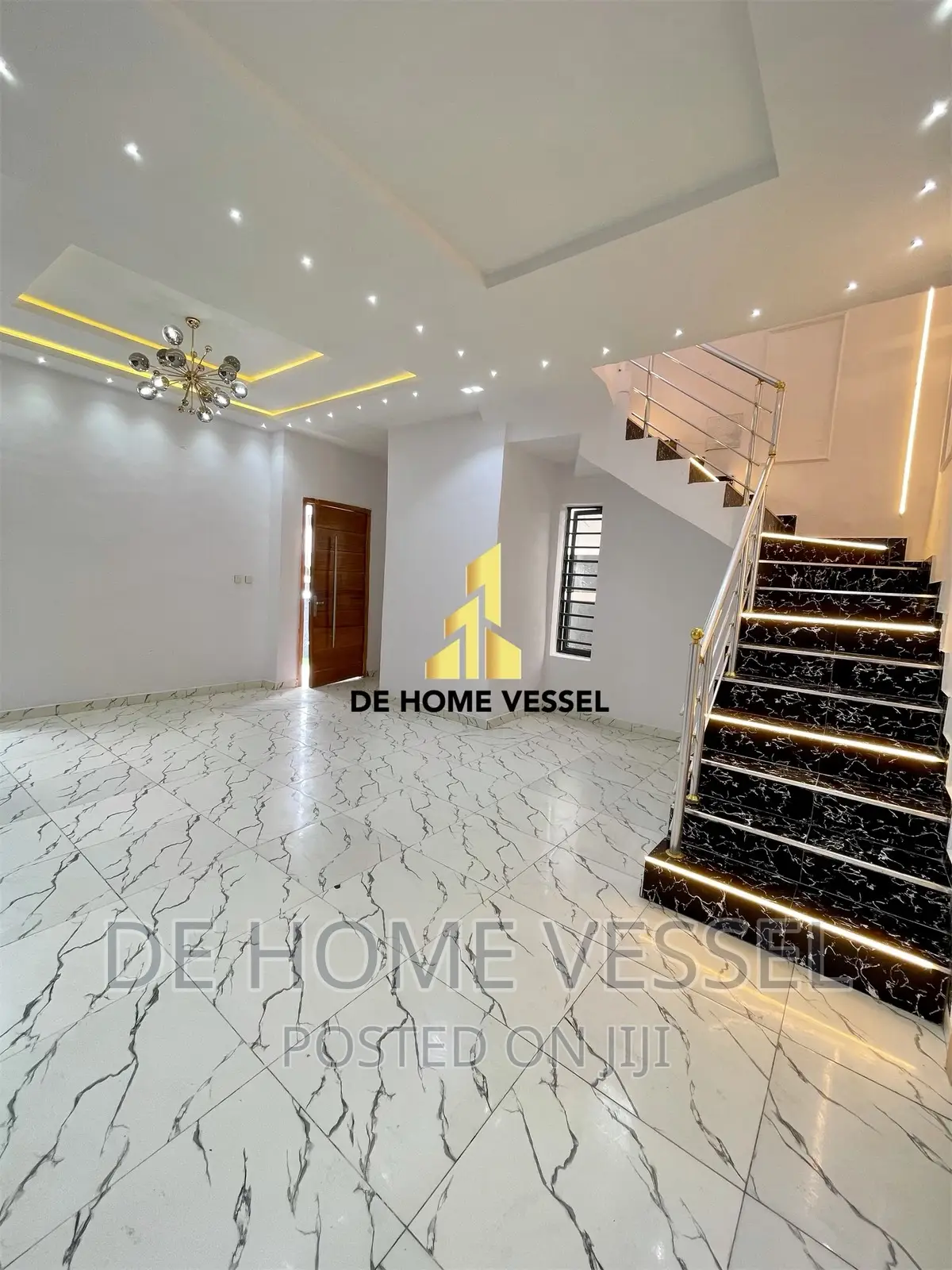 4bdrm Duplex in Ikota for sale
