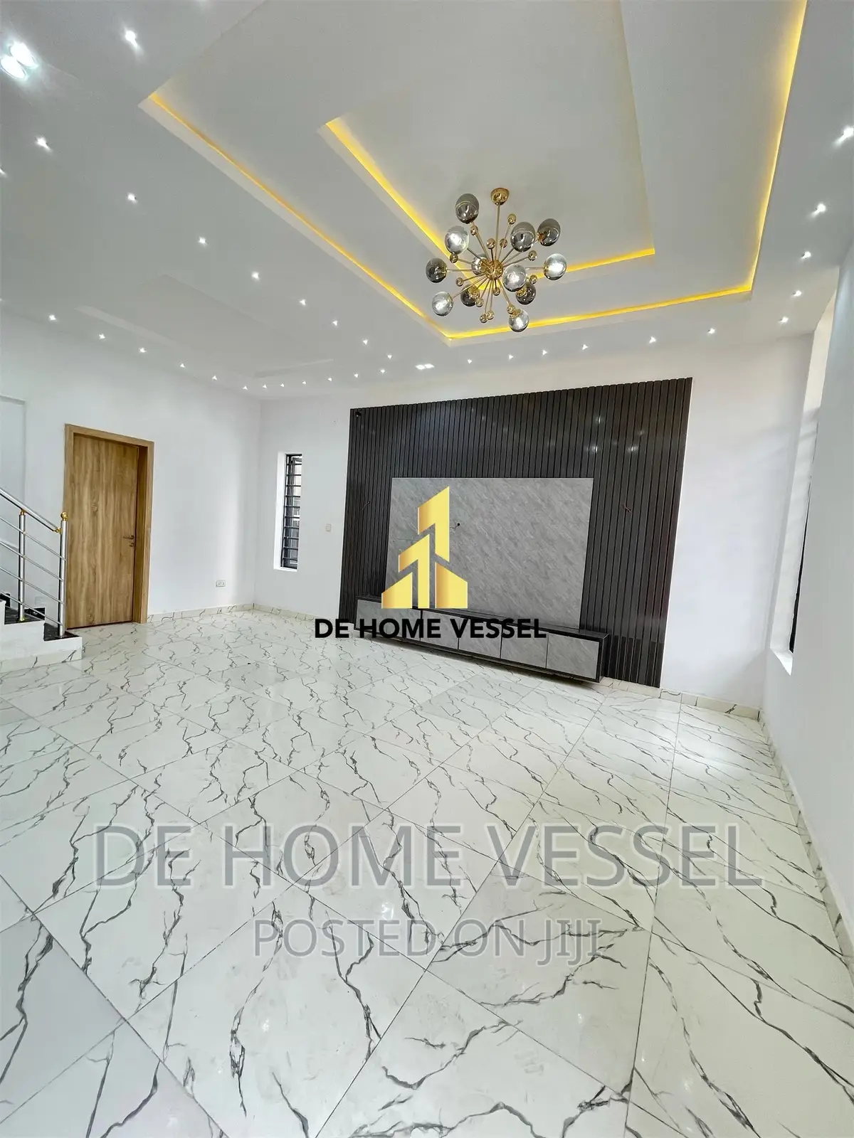 4bdrm Duplex in Ikota for sale